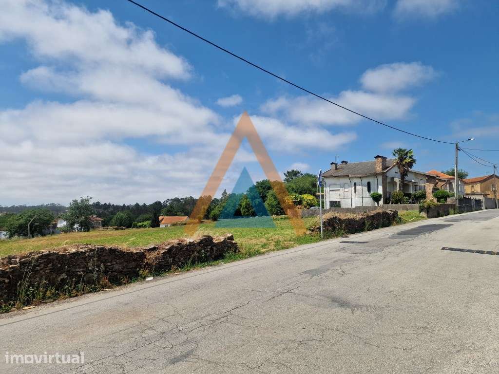 Terreno para construção de várias moradias - Grande imagem: 4/8