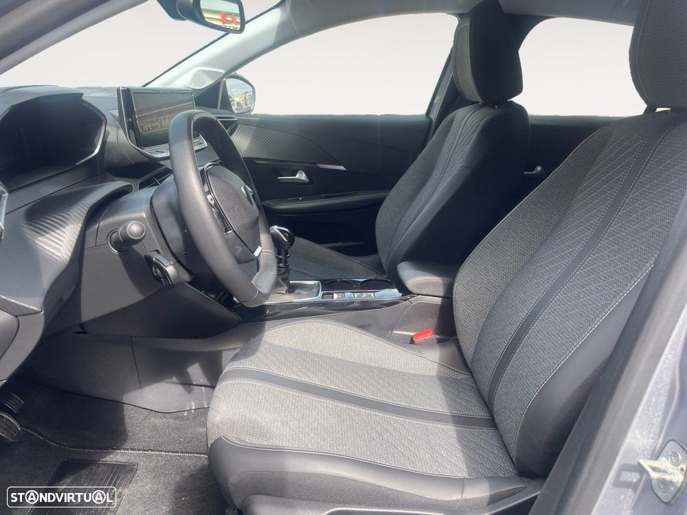 Peugeot 208 1.2 PureTech Allure - 9