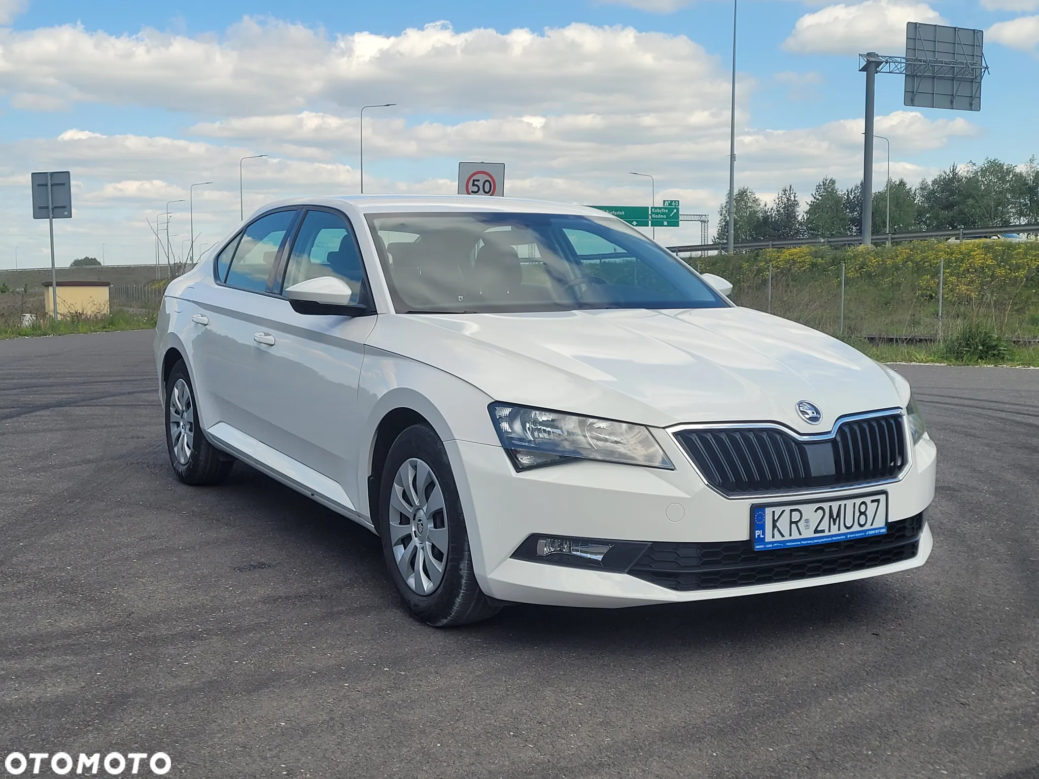 Skoda Superb 1.5 TSI ACT Active - 4