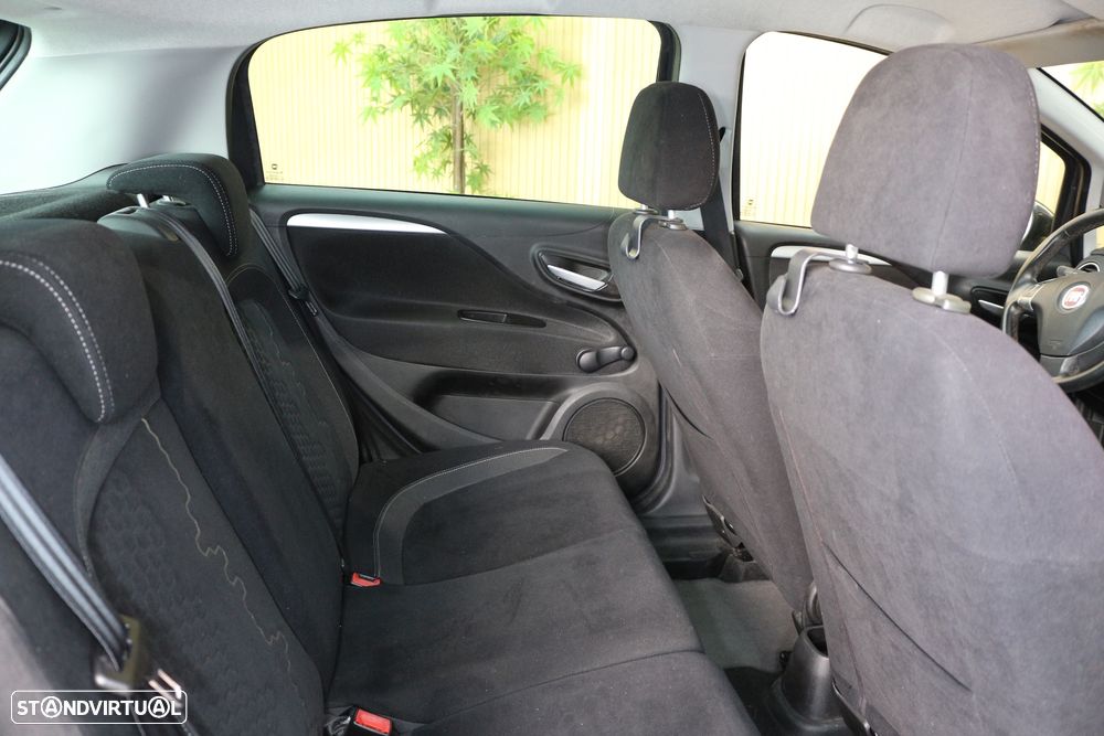 Fiat Punto Evo ver-1-3-m--jet-lounge-s-s - 23