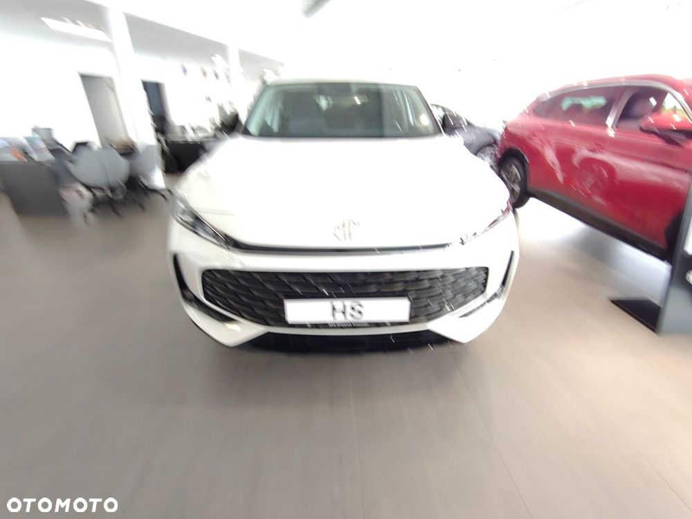 MG HS Hybrid+ - 18