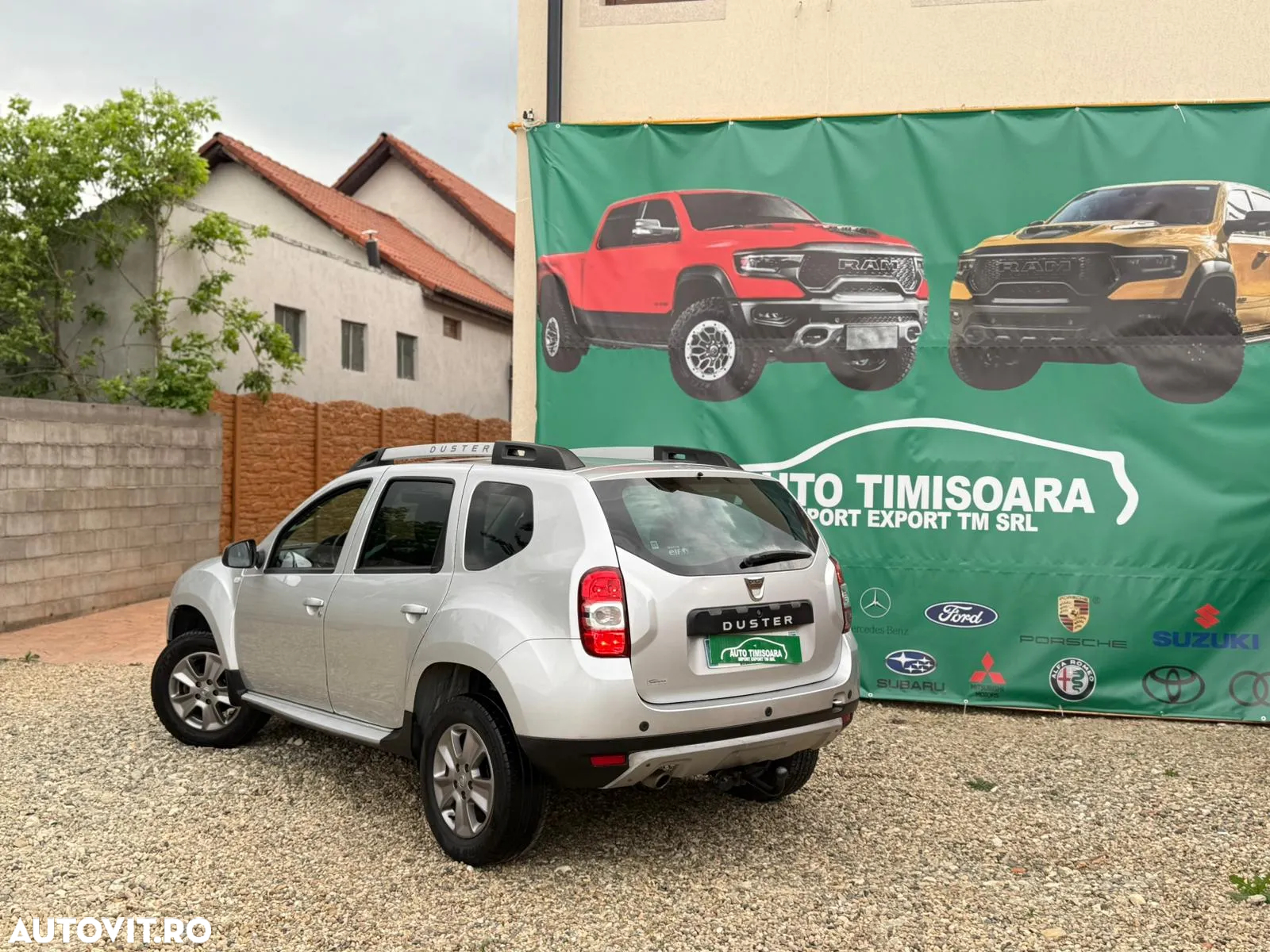 Dacia Duster - 4