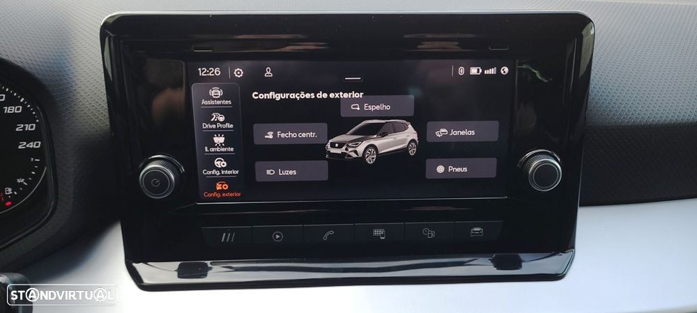 SEAT Arona 1.0 TSI FR - 28