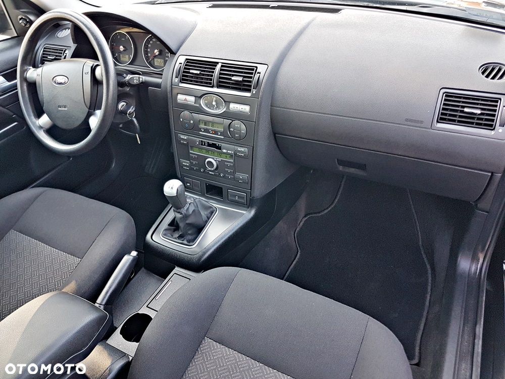 Ford Mondeo 2.0 TDCI Ambiente - 21
