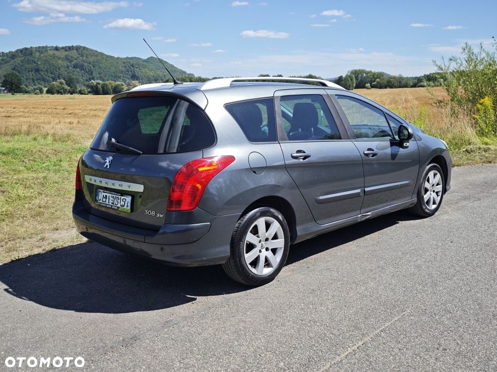Peugeot 308 - 4