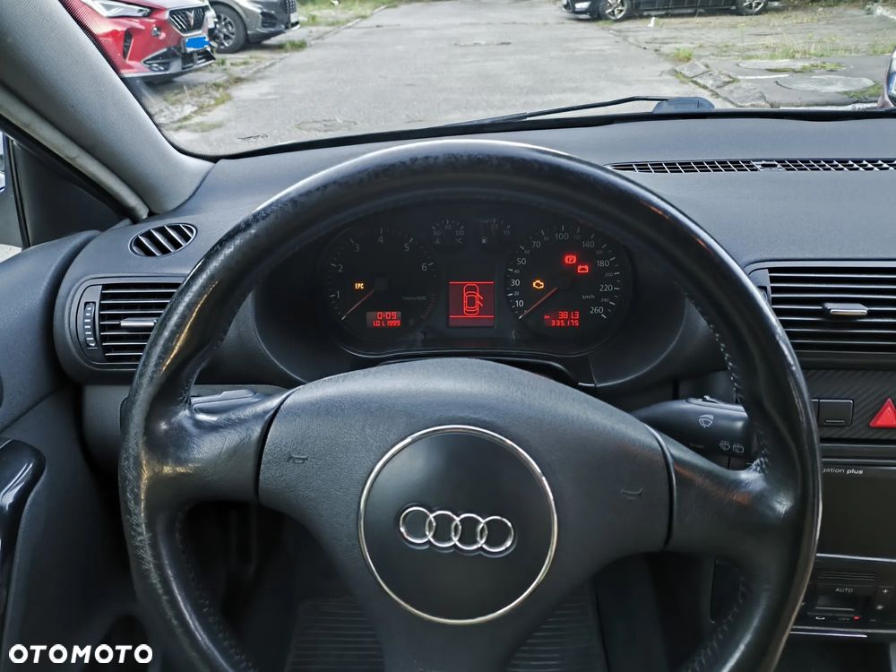 Audi A3 Sportback 1.8T Attraction - 16