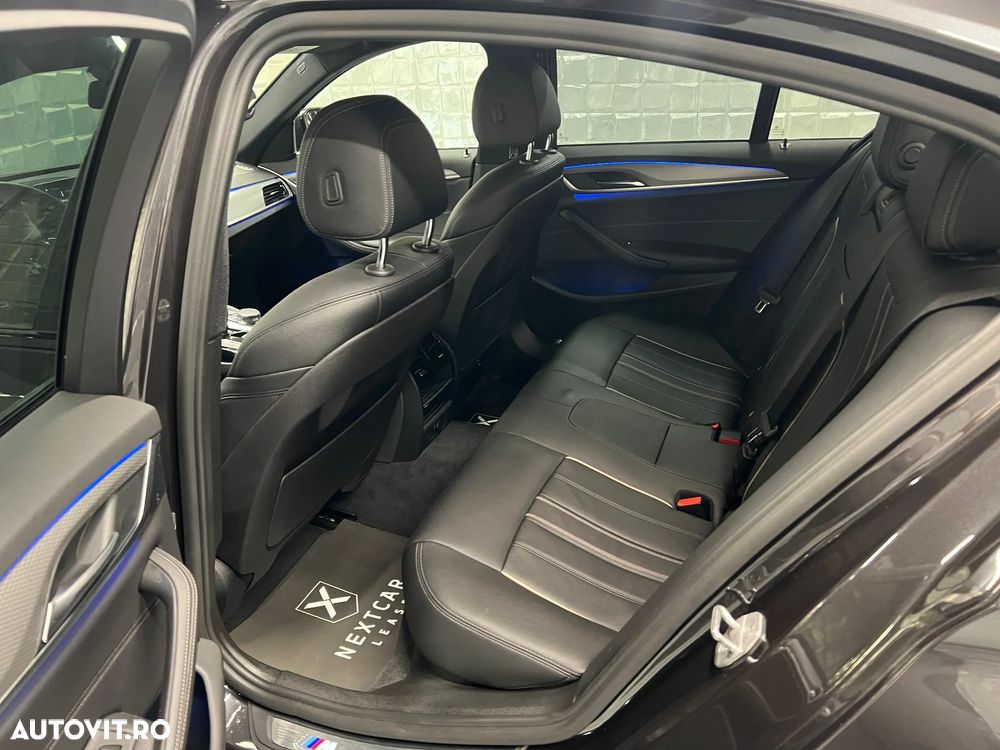 BMW Seria 5 520d xDrive AT - 12