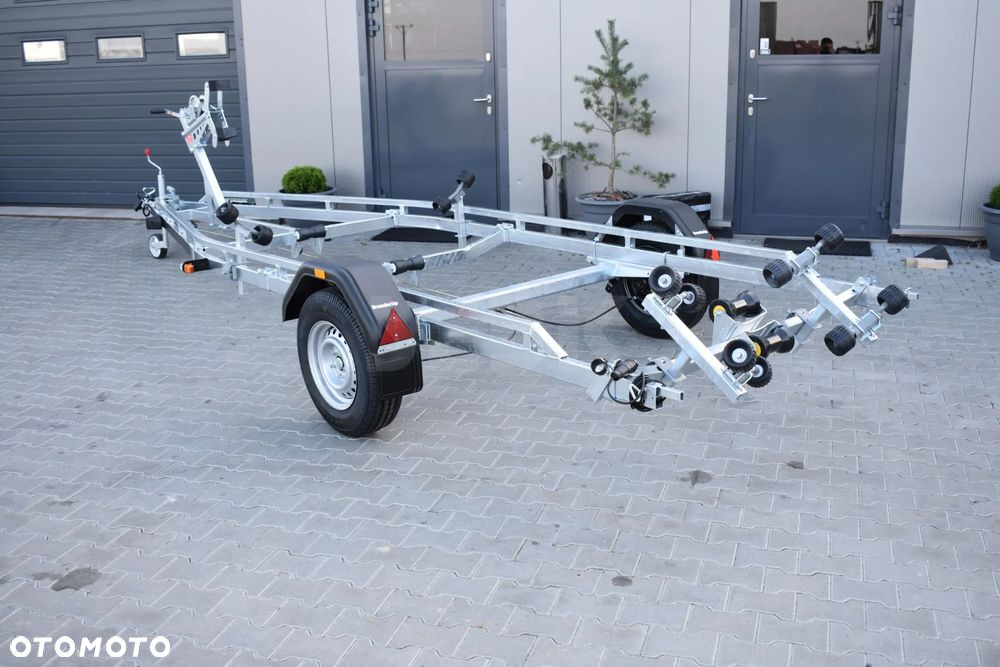 Brenderup Mocna przyczepa podłodziowa 221800B DMC 1800 kg. do łódki 6,5 m. - 9