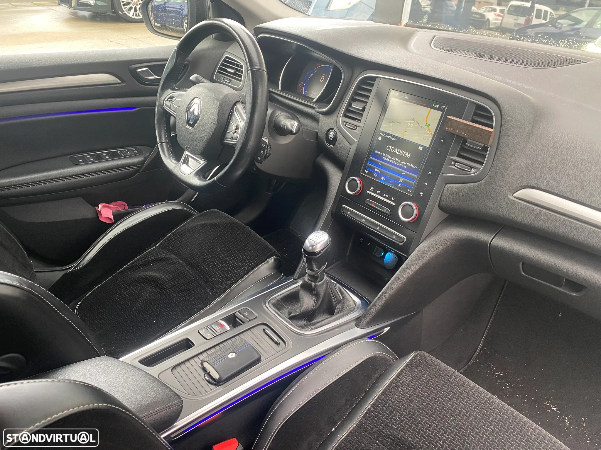 Renault Mégane 1.5 dCi Intens - 11