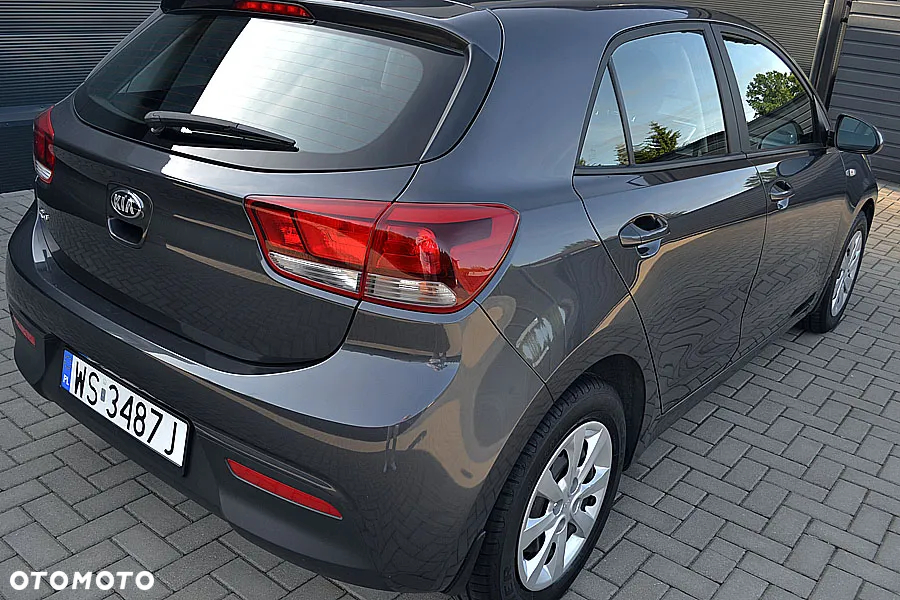 Kia Rio 1.2 Attract - 6