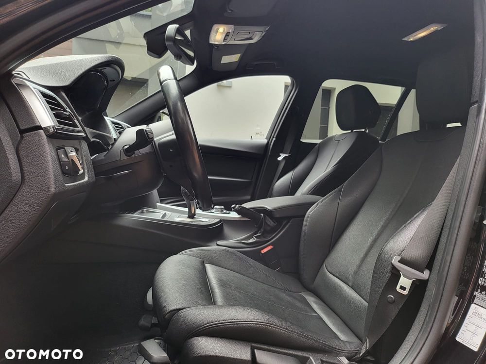 BMW Seria 3 316d M Sport Shadow - 35