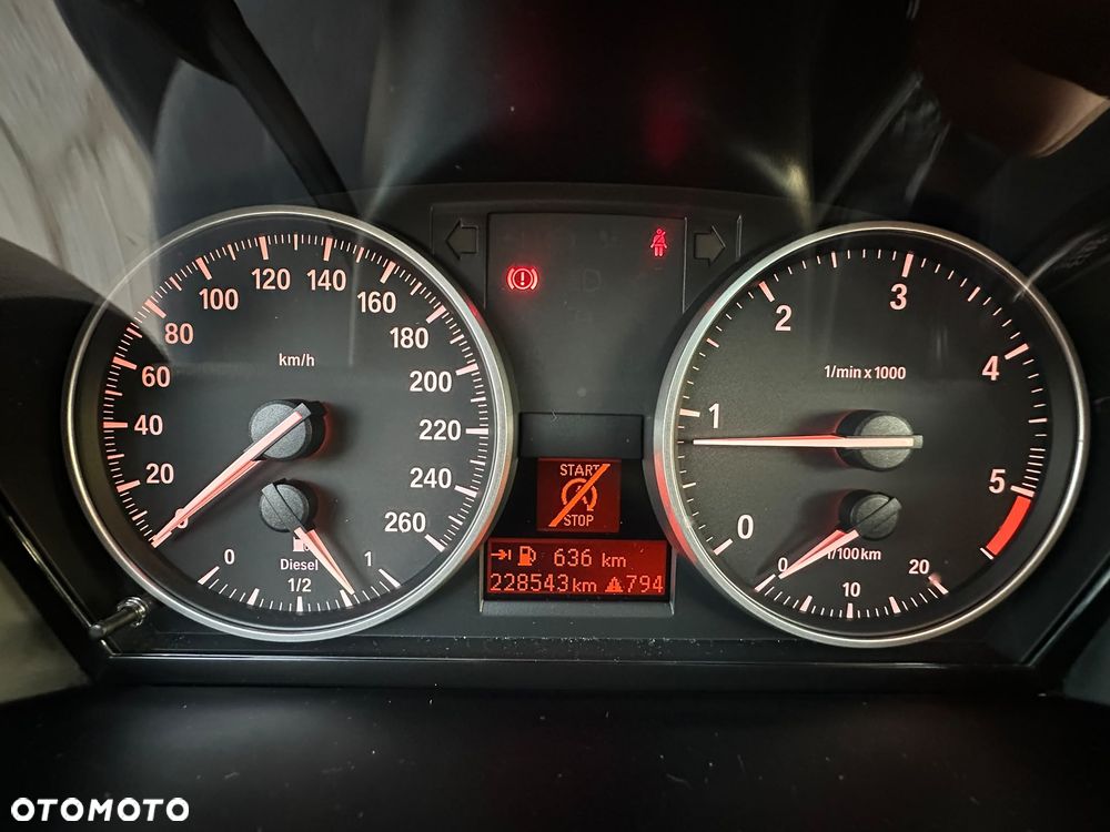 BMW X1 xDrive20d - 14