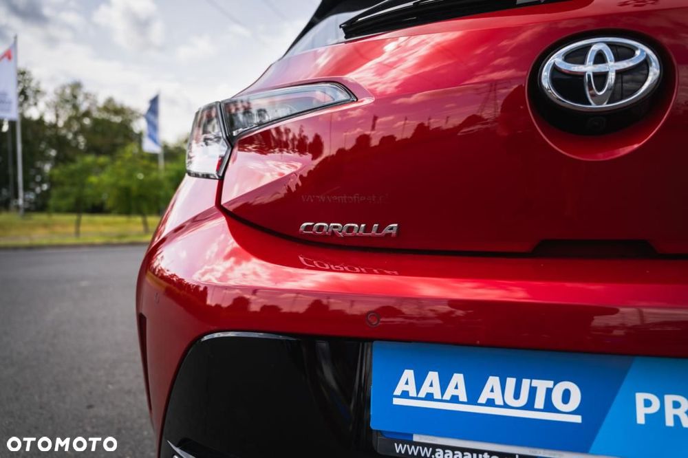 Toyota Corolla - 13