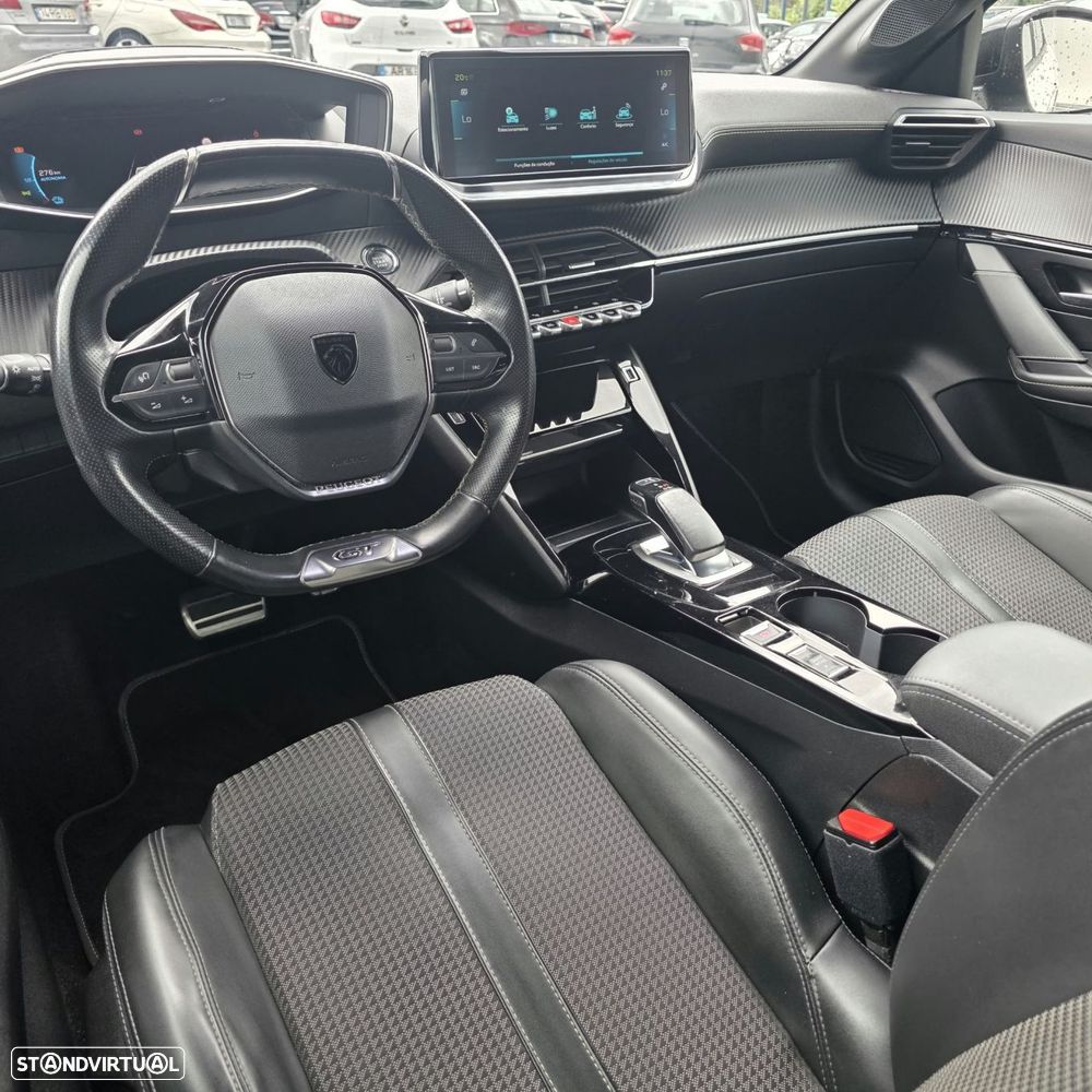 Peugeot e-208 50 kWh GT Line - 33