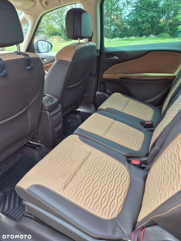 Opel Zafira 2.0 CDTI Cosmo - 3