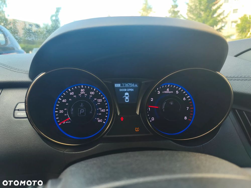 Hyundai Genesis Coupe - 9