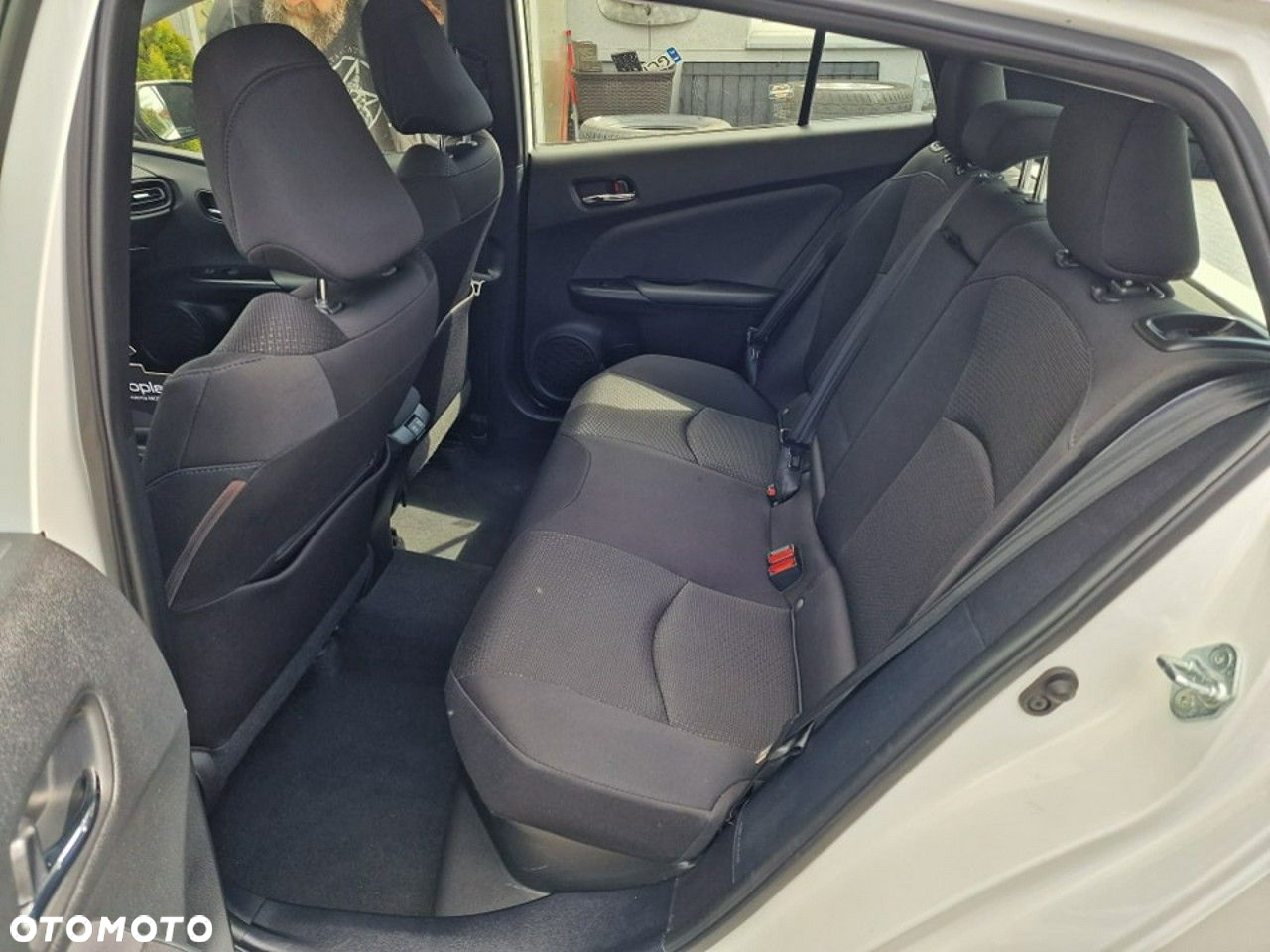 Toyota Prius 1.8 Hybrid Executive - 28