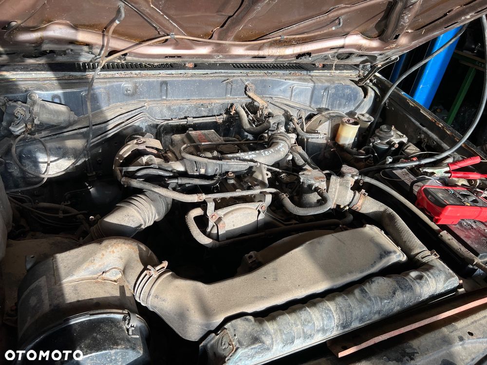 Toyota land cruiser LJ73FS 2LT cała na części - 7