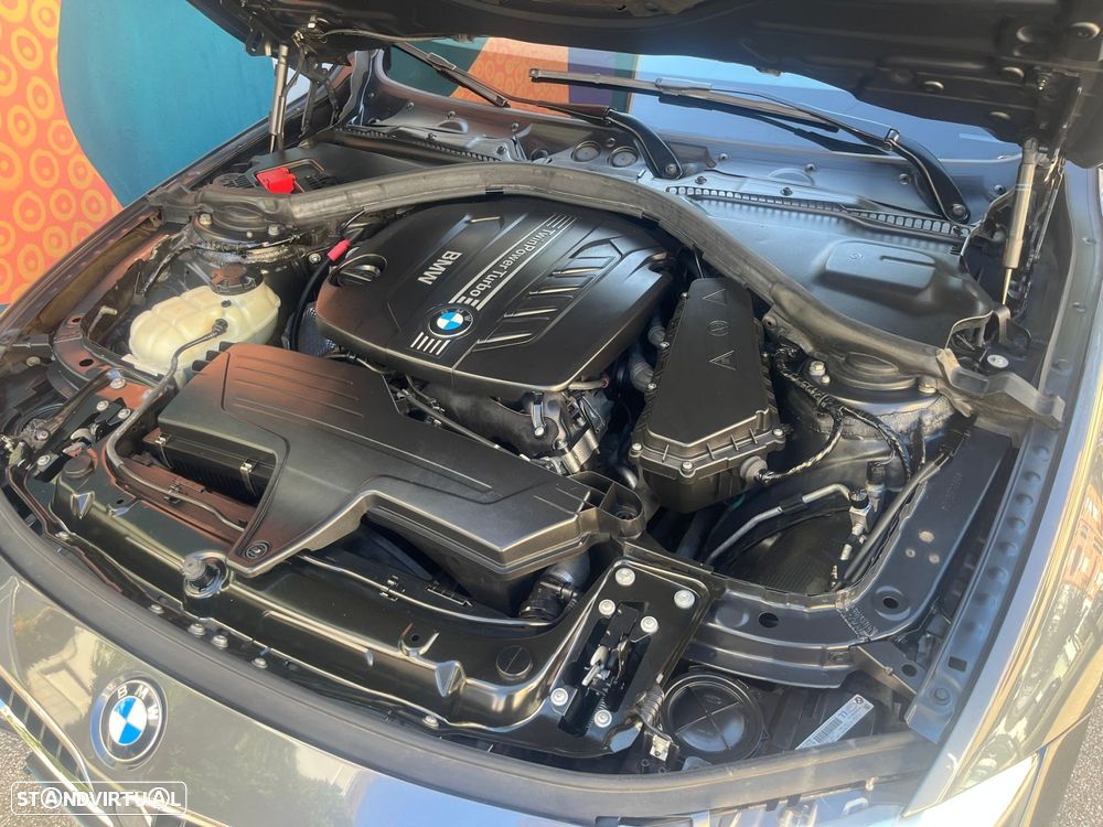 BMW 320 d Line Sport - 18