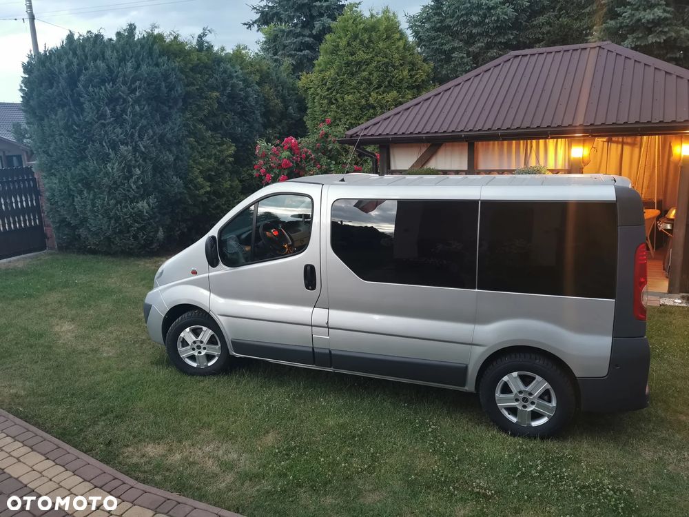 Opel Vivaro Tour Elegance L1H1 - 2