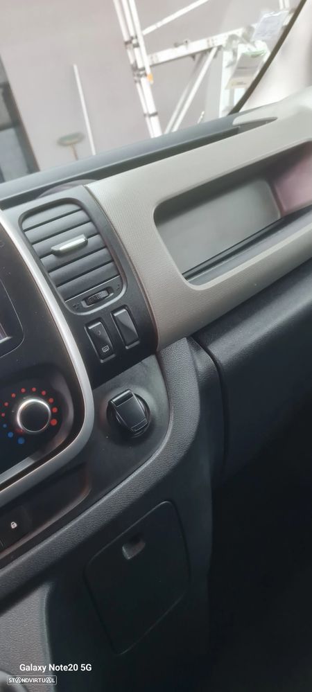 Renault Trafic 1.6dci 120 L2 - 21