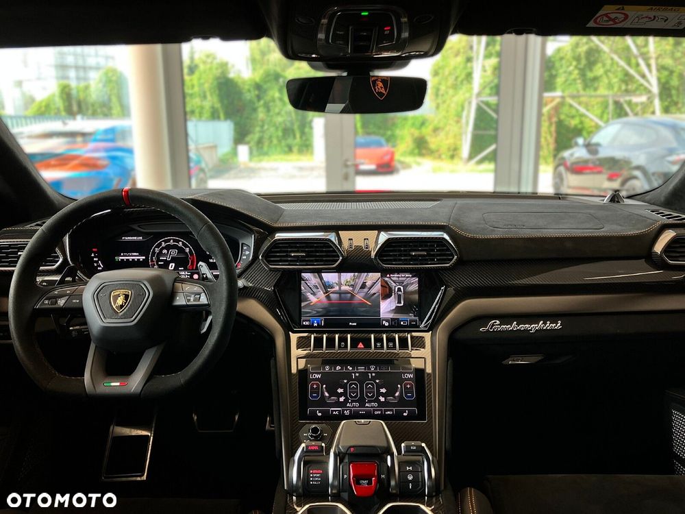 Lamborghini Urus - 7