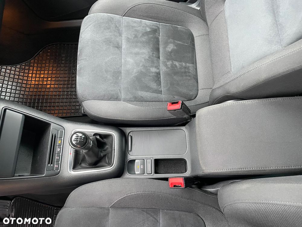 Volkswagen Tiguan 2.0 TDI 4Mot Perfectline R-Style - 22