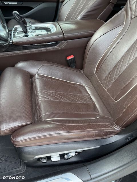 BMW Seria 7 740Ld xDrive - 23