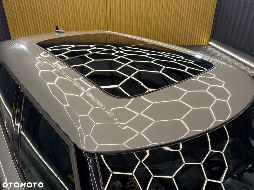 MINI Countryman One D John Cooper Works Trim - 2