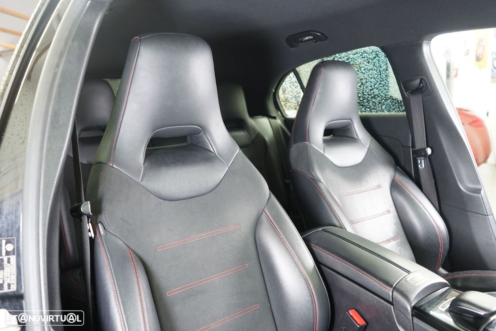 Mercedes-Benz A 180 d AMG Line Aut. - 32