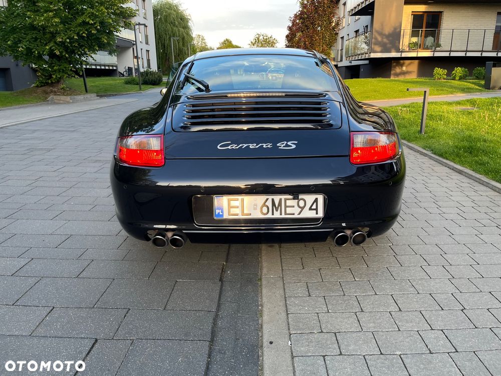 Porsche 911 Carrera 4 S Tiptronic - 3