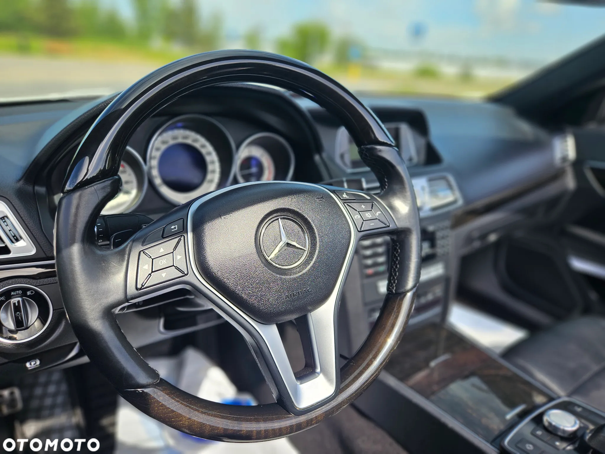 Mercedes-Benz Klasa E 220 (BlueTEC) d 9G-TRONIC - 9