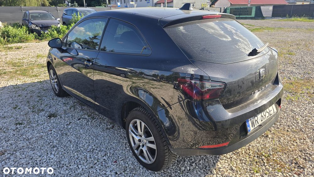 Seat Ibiza SC 1.4 16V Style - 11