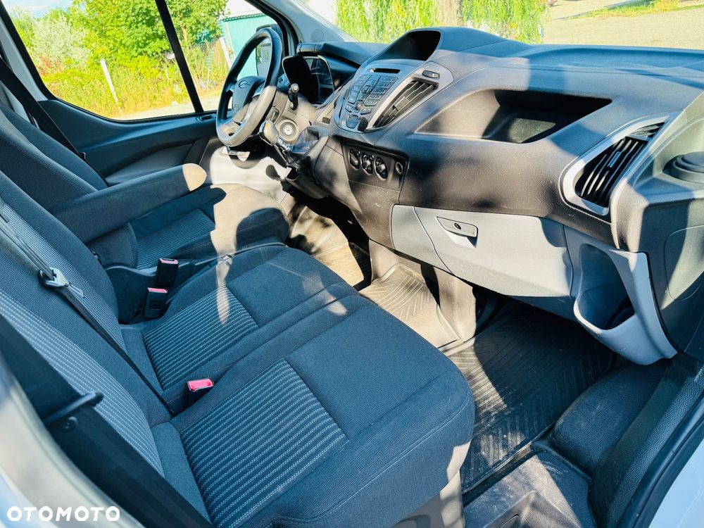 Ford Transit Custom - 10