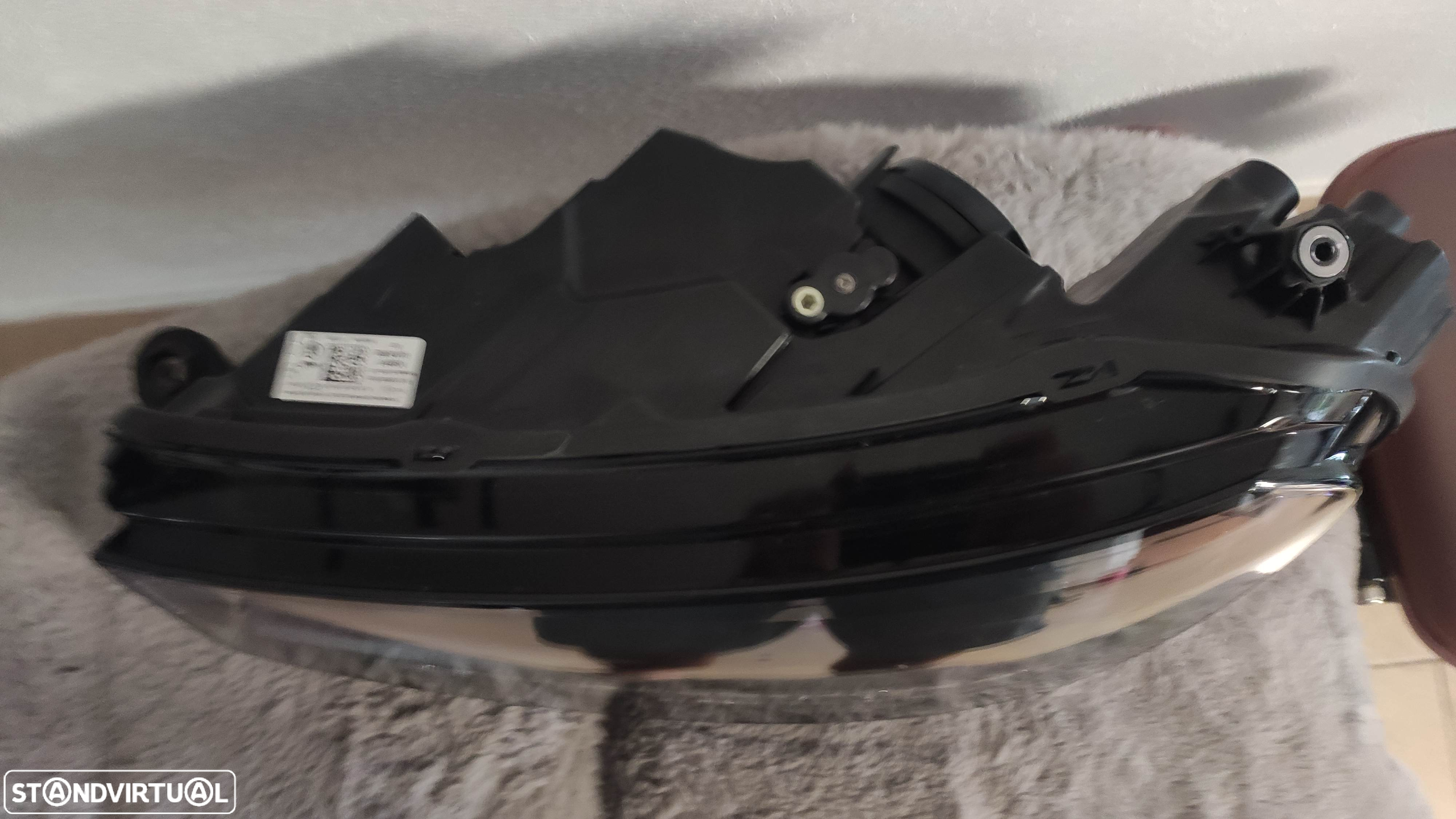 farol esquerdo full Led Skoda Octavia 4 - 6V8941015 - 4