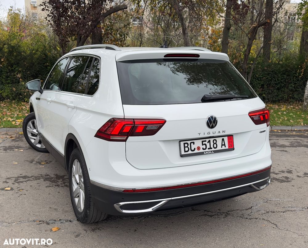 Volkswagen Tiguan 2.0 TDI SCR DSG 4Motion Elegance - 18