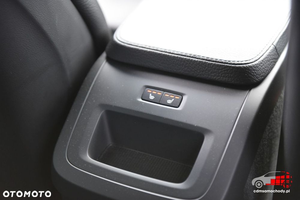 Volvo V90 T5 Momentum - 35