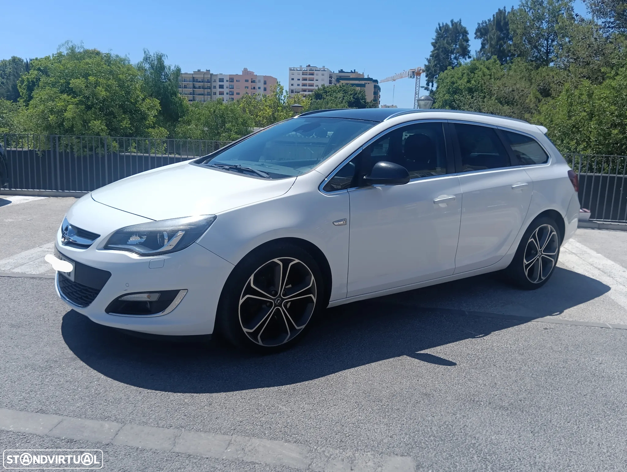 Opel Astra Sports Tourer 2.0 CDTi Cosmo S/S J19 - 3