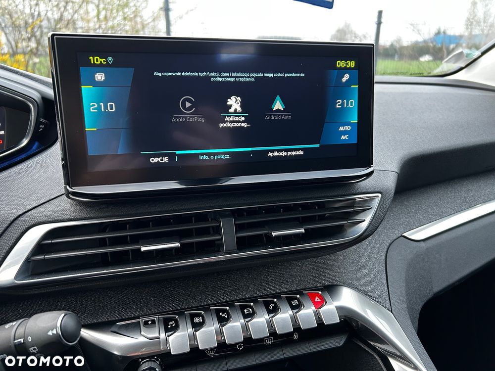 Peugeot 3008 1.6 PureTech Hybrid4 PHEV Allure Pack S&S EAT8 - 25