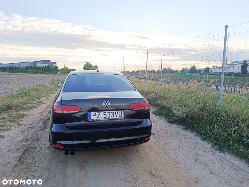 Volkswagen Jetta 2.0 TDI DPF BMT Highline - 5