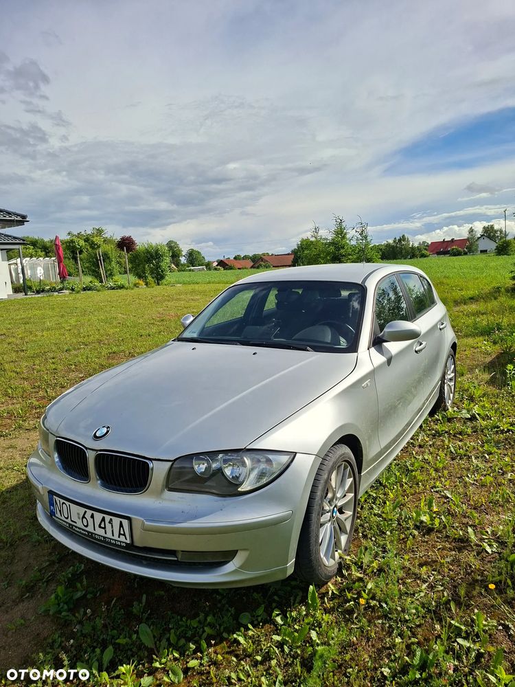 BMW Seria 1 118d DPF - 1