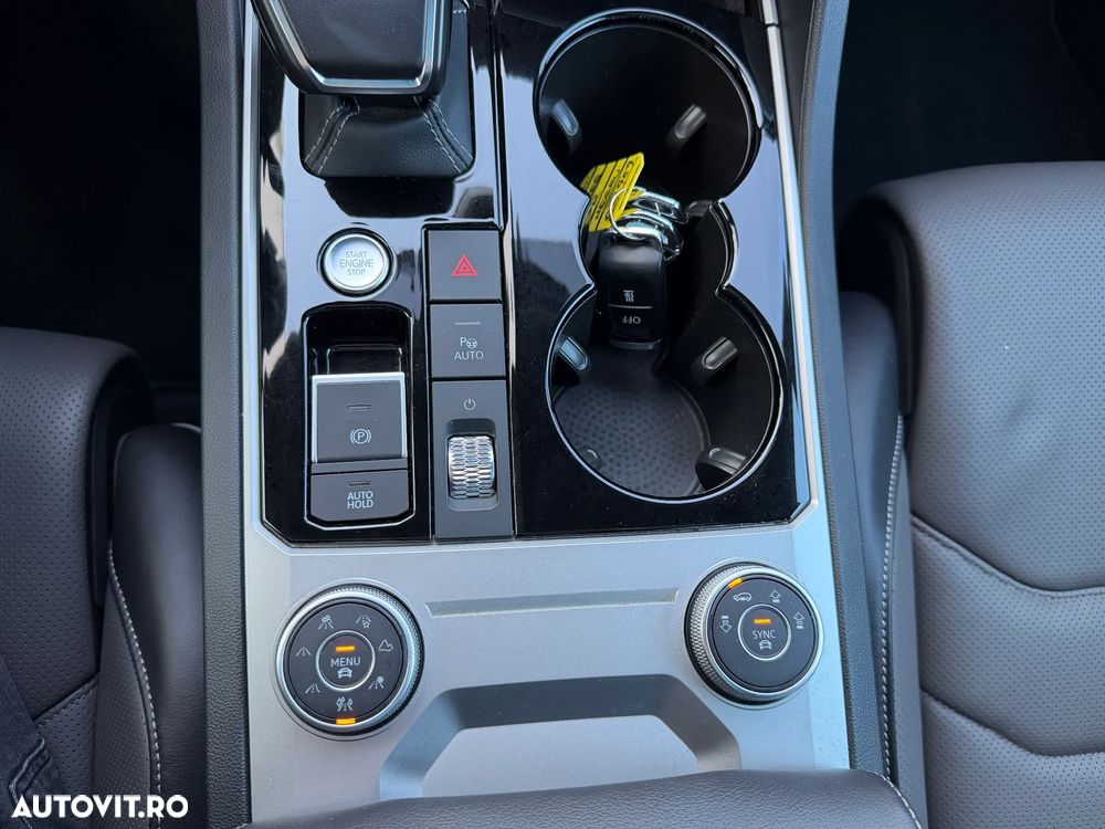 Volkswagen Touareg V6 TDI R-Style - 28