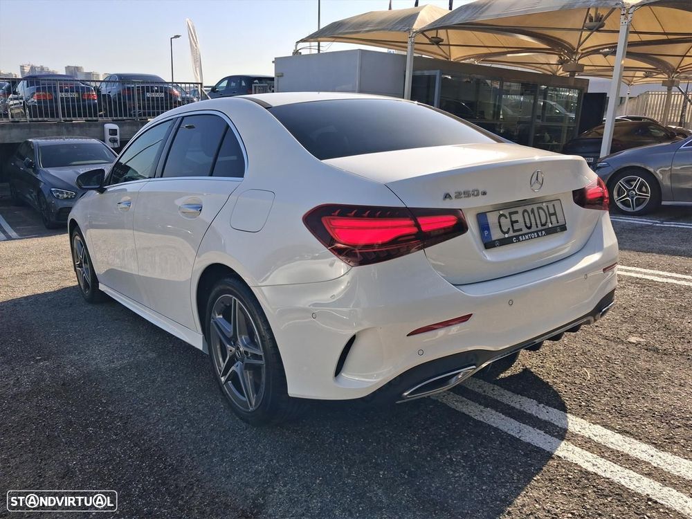Mercedes-Benz A 250 Limousine - 8