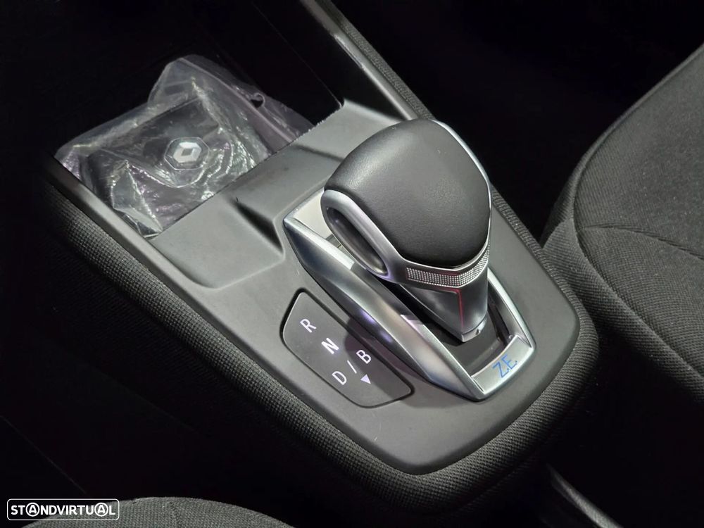 Renault Zoe (c/ Bateria) EV 50 110hp Equilibre - 30