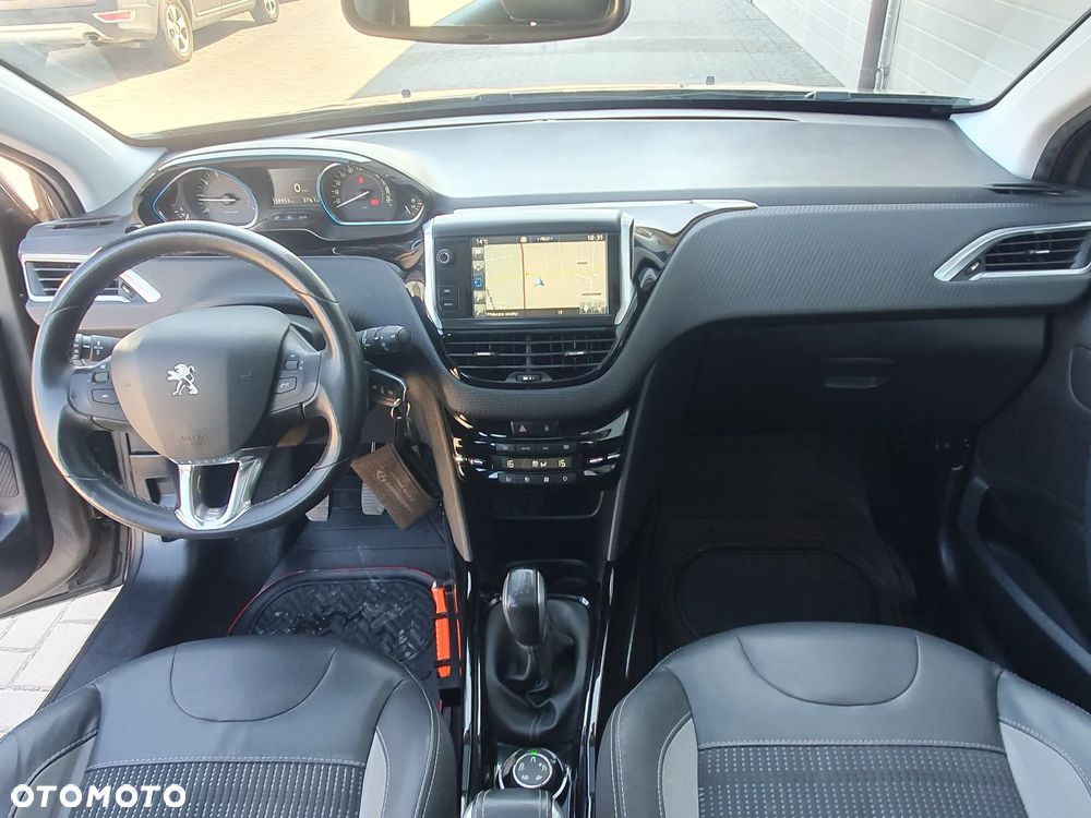 Peugeot 2008 - 30