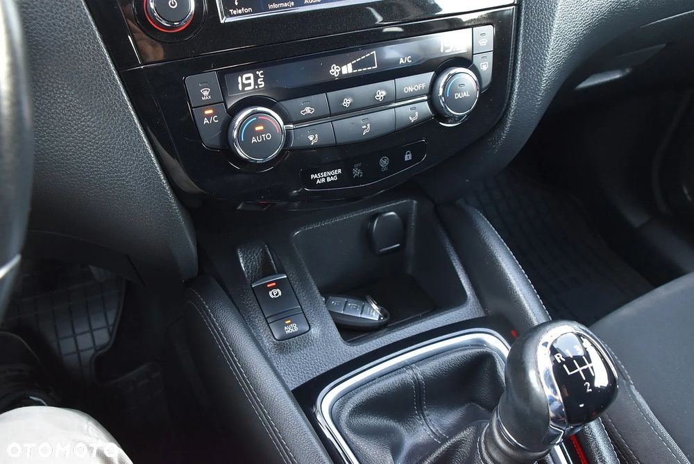 Nissan Qashqai - 36