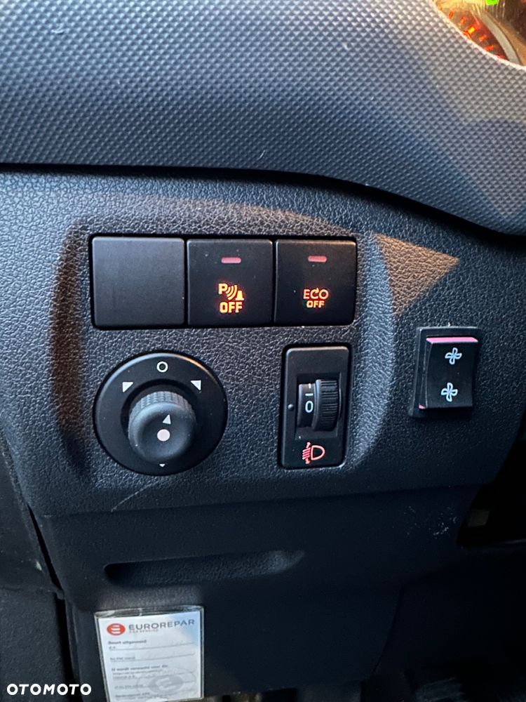 Peugeot Partner - 23