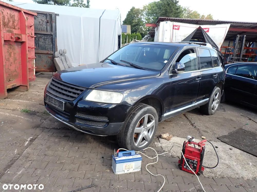 CZĘŚCI - Vw Touareg I 2,5 TDI 174KM BAC 4X4 6B FEA lakier L041 2004r. INDEX - 9646 - 1