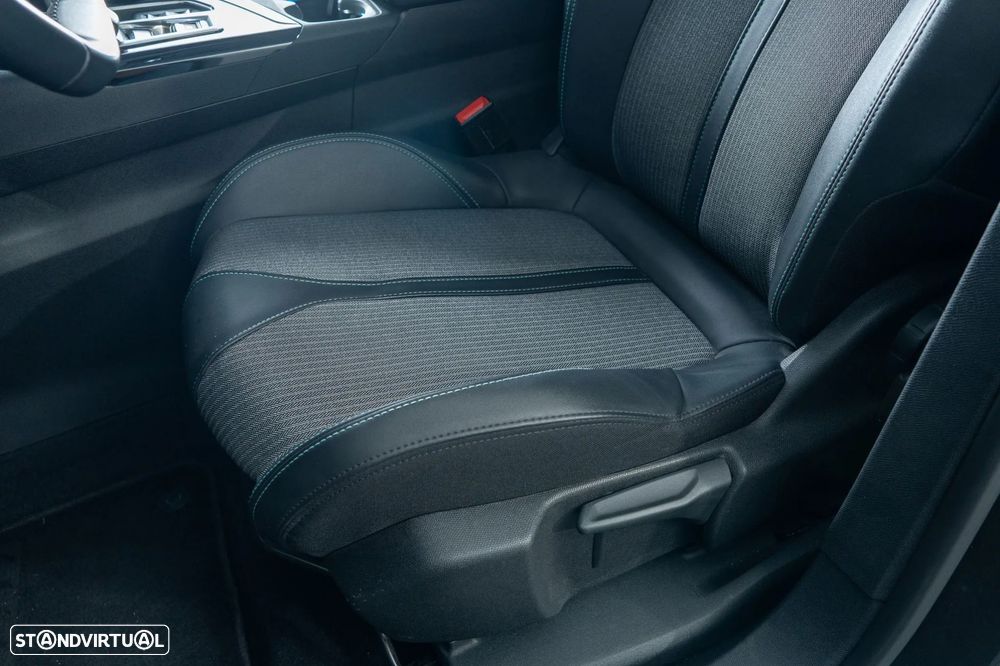 Peugeot 3008 1.6 Hybrid Allure Pack e-EAT8 - 6