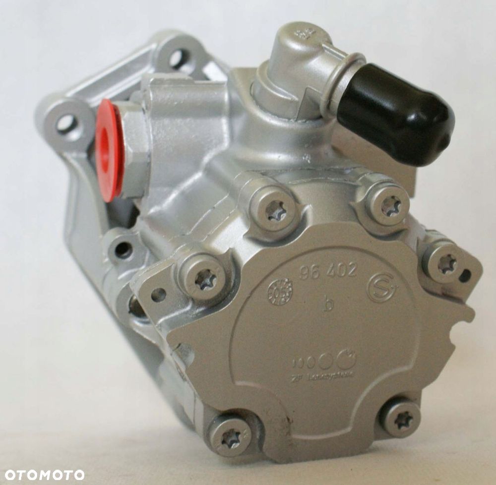 POMPA WSPOMAGANIA AUDI A6 BAT 4.2 4F0 145 155 B - 2